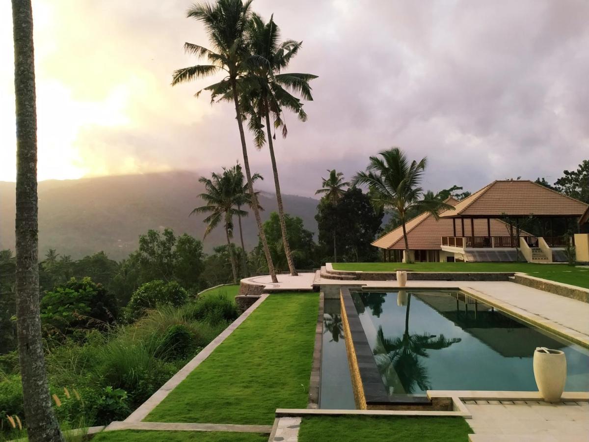 Palmterrace Hotel Chulik ภายนอก รูปภาพ